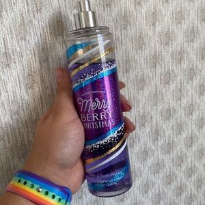 Bath and Body Works - Merry Berry Christmas